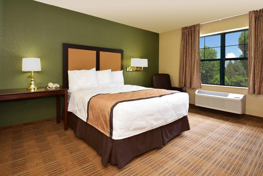 เอ็กซ์เทนด์ สเตย์ อเมริกา มินนิอาโปลิส อีเดน แพรรี แวลเลย์ วิวโร้ด Hotel ภายนอก รูปภาพ
